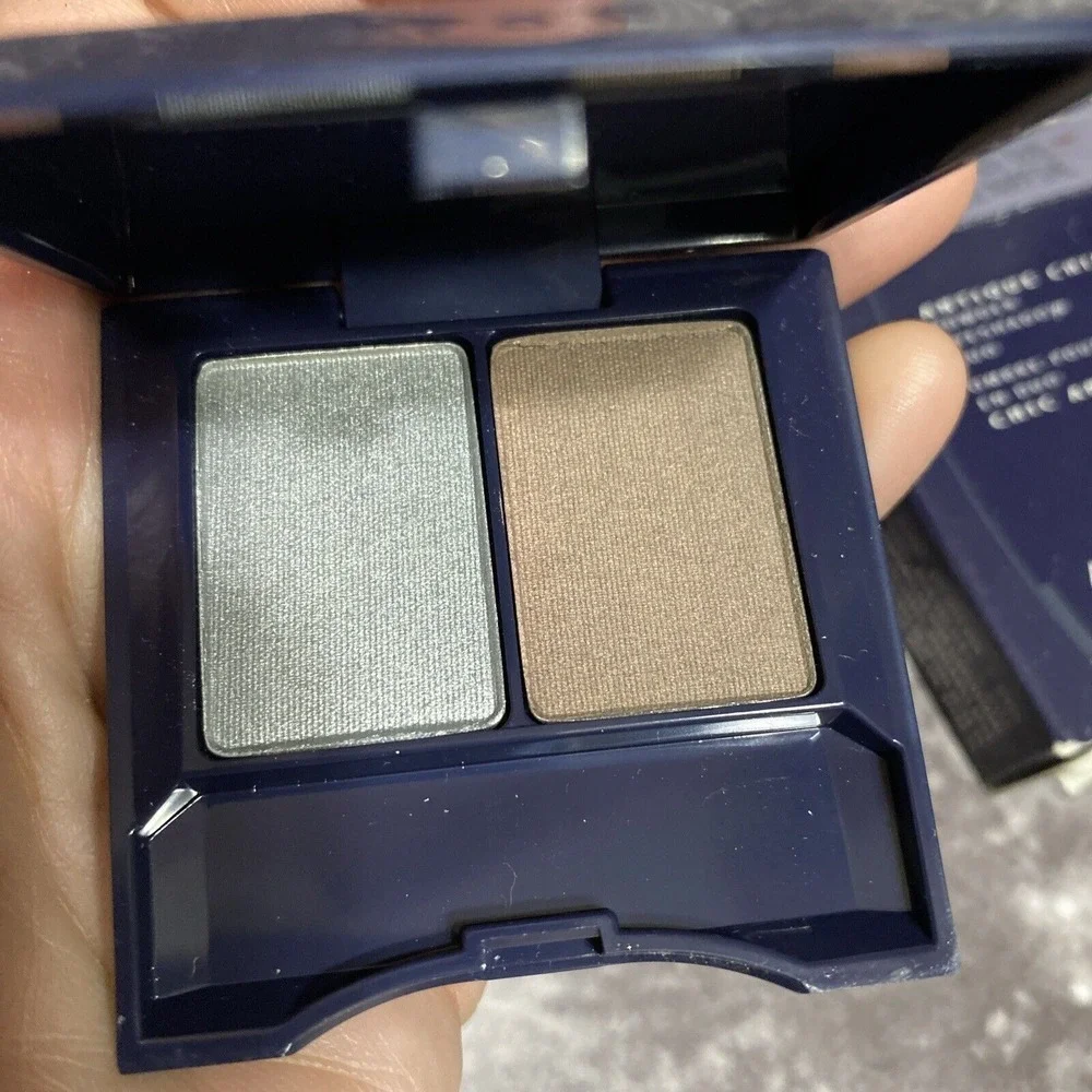 Avon Antique Chic Powder Eyeshadow Duo .10oz Refined Duo